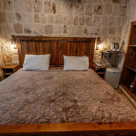 Hotel Belenus Cave House *
